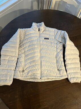 Patagonia Women's Down Sweater Jacket